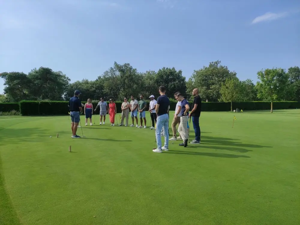 Activite-Golf-au-restaurant-La-Table-du-Golf