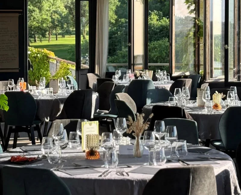 Salle-panoramique-restaurant-La-Table